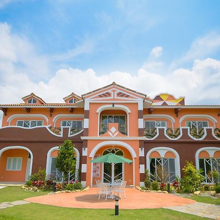山閱聖堡羅莊園 Bed & Breakfast Yuchi Exterior foto
