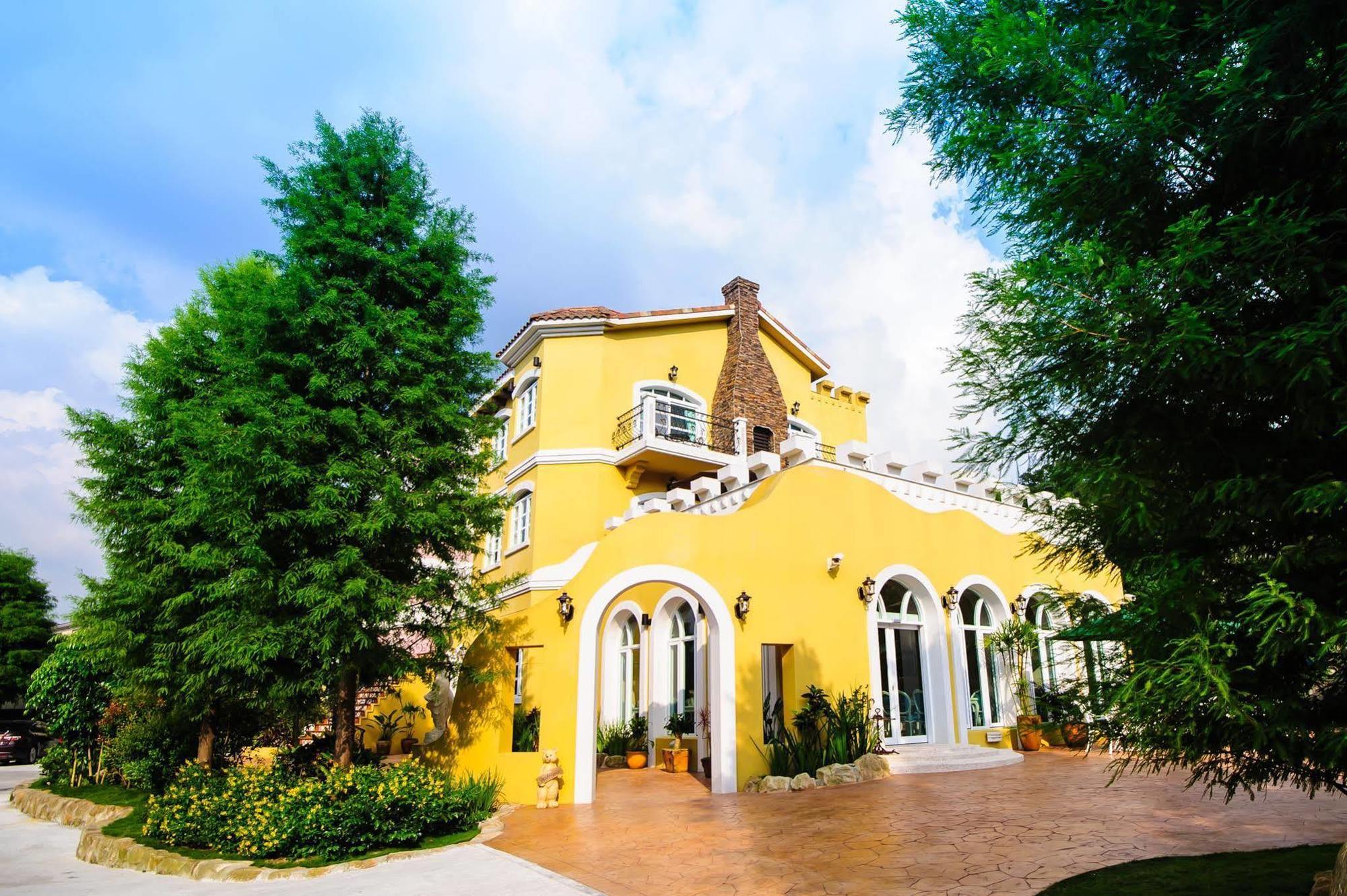 山閱聖堡羅莊園 Bed & Breakfast Yuchi Exterior foto